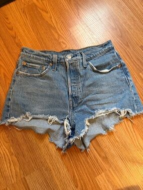 Levi's Blue High-Rise Frayed Hem Jean Shorts